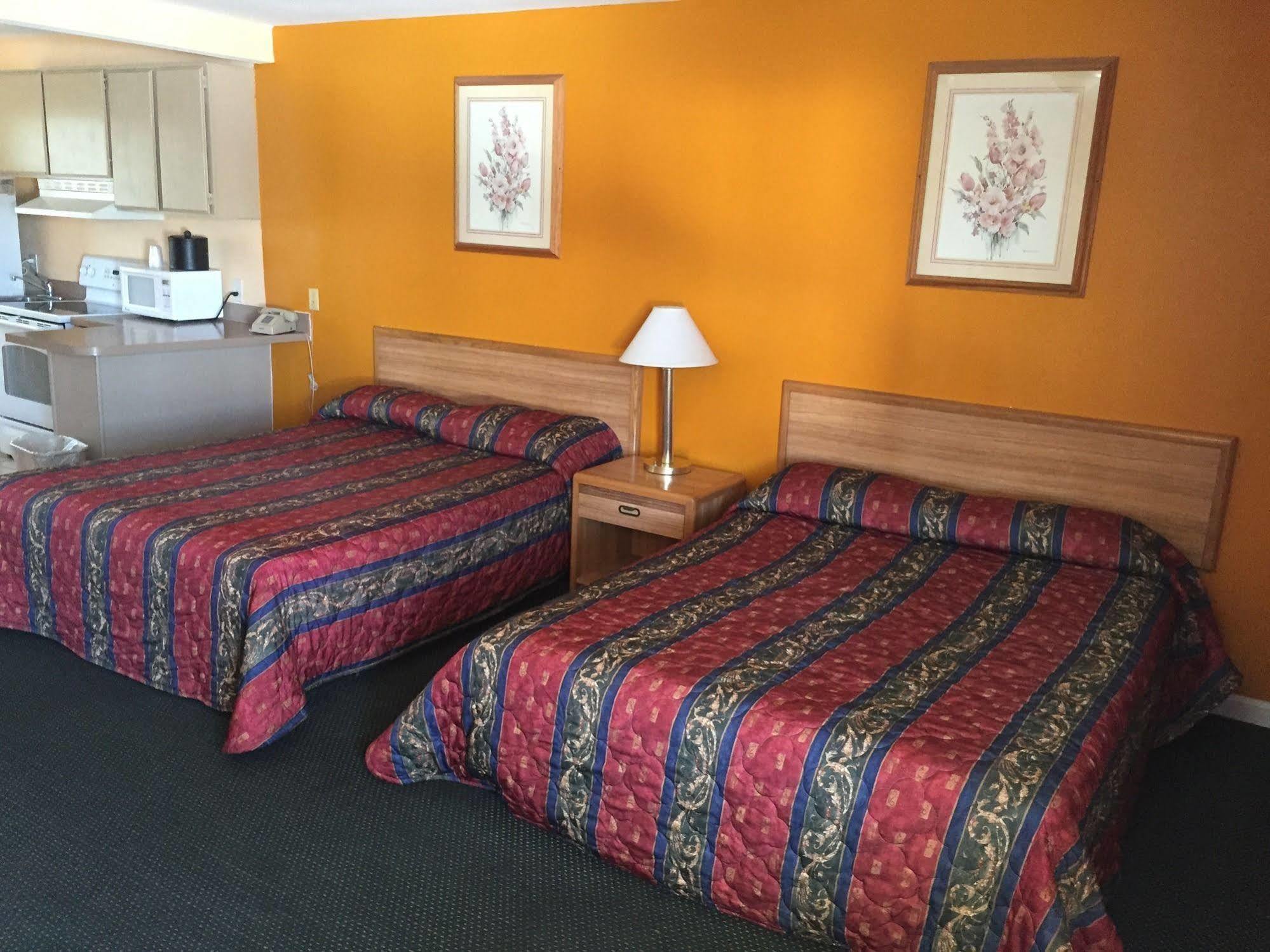 Western Sands Motel Indio Bagian luar foto