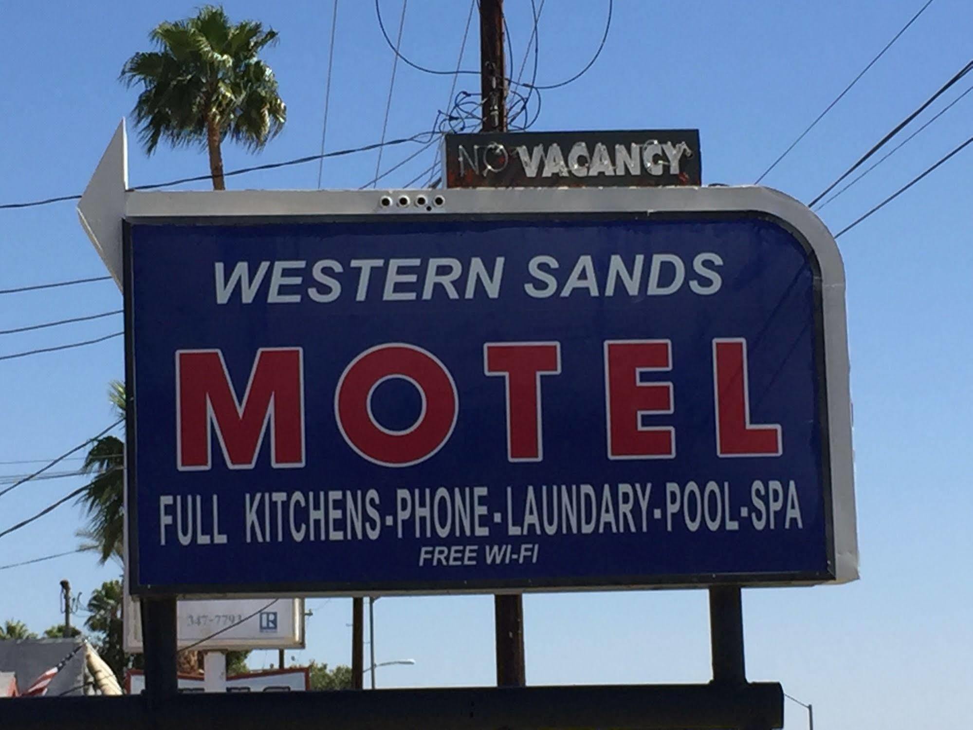 Western Sands Motel Indio Bagian luar foto